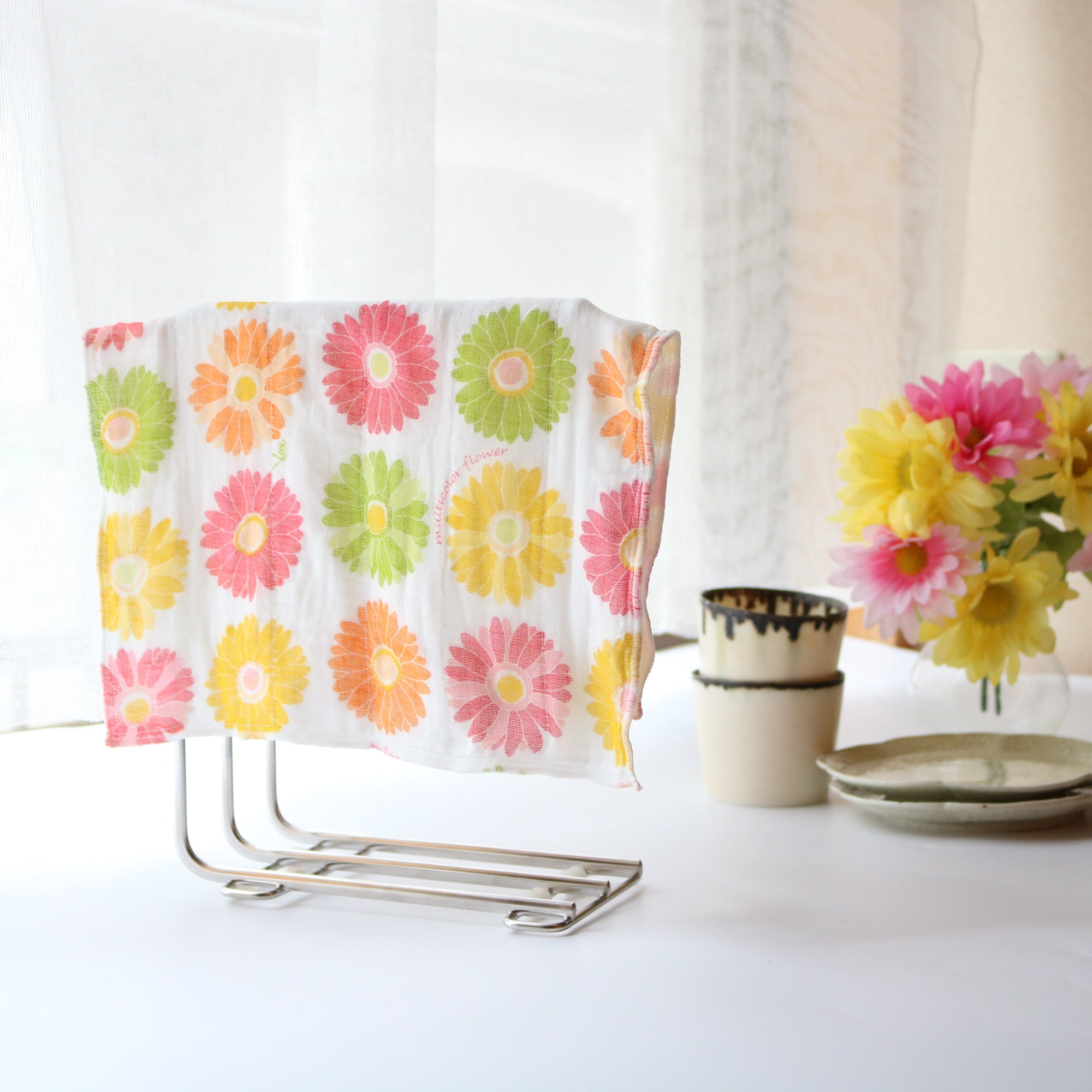 Shirayuki Japanese Fine Mesh Kitchen Cloth - Gerbera Flower