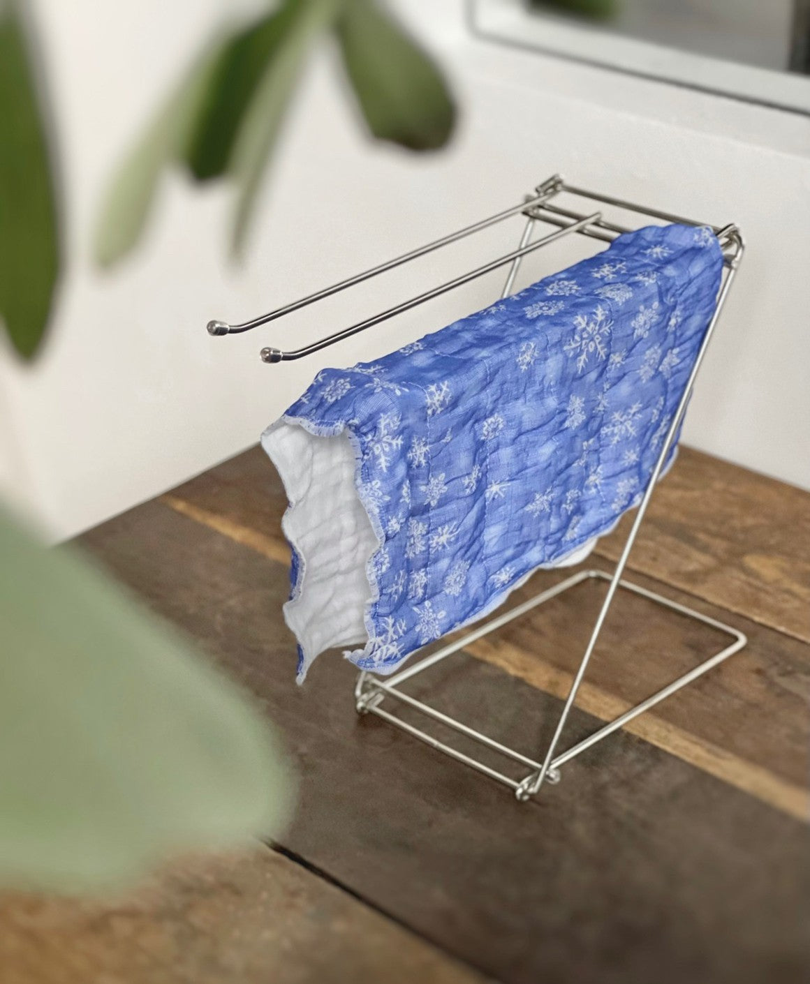 Shirayuki Kitchen Cloth Stand, Drying Rack