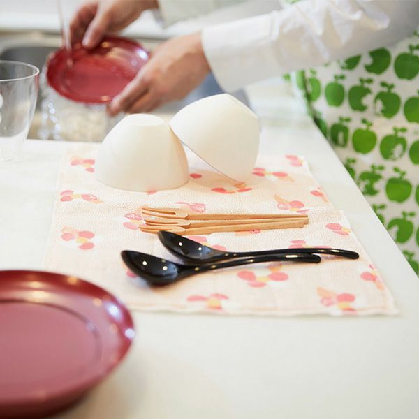 Shirayuki Japanese Fine Mesh Kitchen Cloth - Peach Camellia