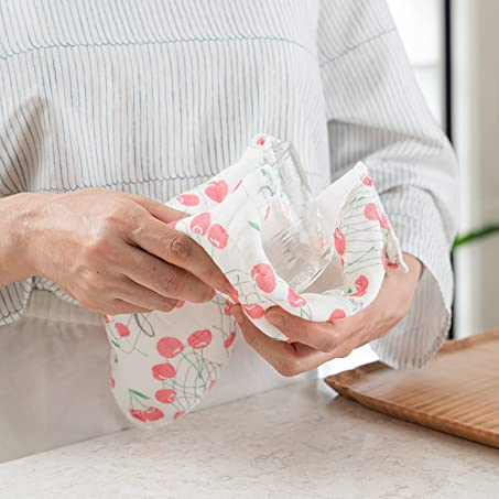 Shirayuki Japanese Kitchen Cloth. Made of Fine Layered Mesh Cloth. Dish Wipe, Table Wipe. Made in Japan (Red, Melody of Cherry)