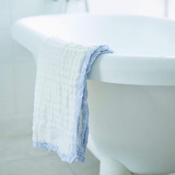 Shirayuki Moisture Bath Towel L, Blue